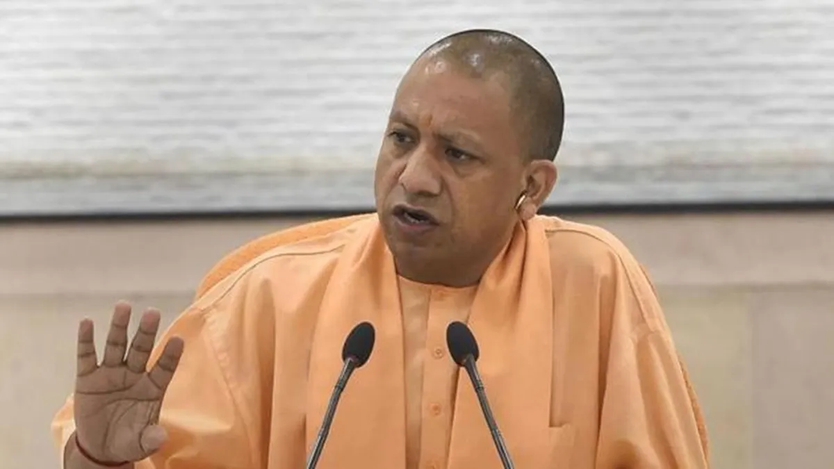 हाथरस भगदड़: CM योगी ने जताया दुख, मौके पर 2 मंत्री, मुख्य सचिव और डीजीपी को भेजा, मुआवजे का भी ऐलान