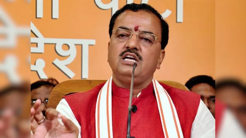 डिप्टी सीएम केशव मौर्या ने अखिलेश यादव पर किया पलटवार, बोले- ‘यूपी में सपा के गुंडाराज की वापसी अब असंभव है’