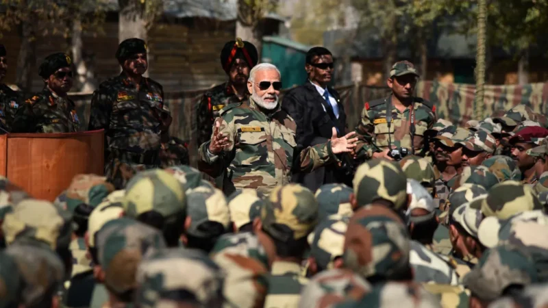 लद्दाख में ‘कारगिल विजय दिवस’ मनाएंगे पीएम मोदी, शहीदों की पत्नियों से बातचीत करेंगे