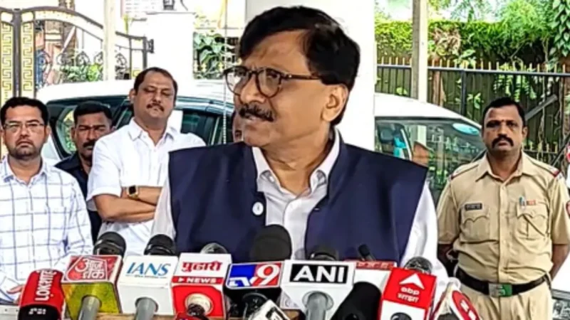 ‘चार राज्यों का चुनाव एक साथ नहीं करा सकते, वन नेशन वन इलेक्शन की बात करते हैं’, संजय राउत ने कसा तंज