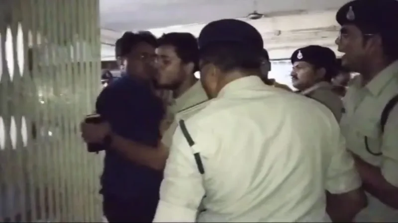 ग्वालियर में सीएम के VIP मूवमेंट के दौरान मेजर और पुलिसकर्मी के बीच मारपीट, थाने में जमकर हुआ बवाल
