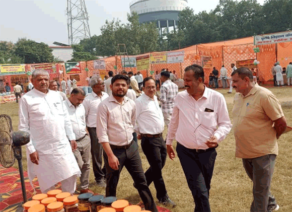 मिलेट्स पुनरोद्धार कार्यक्रम के अन्तर्गत आयोजित की गयी एक दिवसीय प्रदर्शनी एवं रबी गोष्ठी