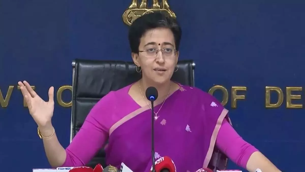 दिल्ली ईवी पॉलिसी को मार्च 2025 तक बढ़ाया गया, सब्सिडी और छूट लागू होगी