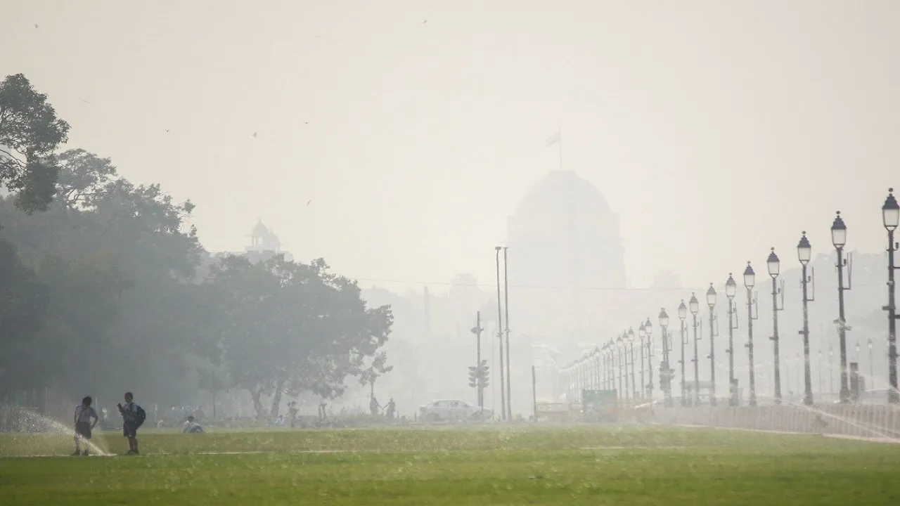 दिवाली के बाद देश के ज्यादातर शहरों की बिगड़ी आबोहवा, खतरनाक स्तर पर पहुंचा प्रदूषण