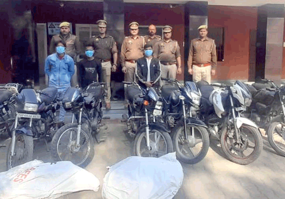 पुलिस के हत्थे चढ़े तीन वांछित आरोपी