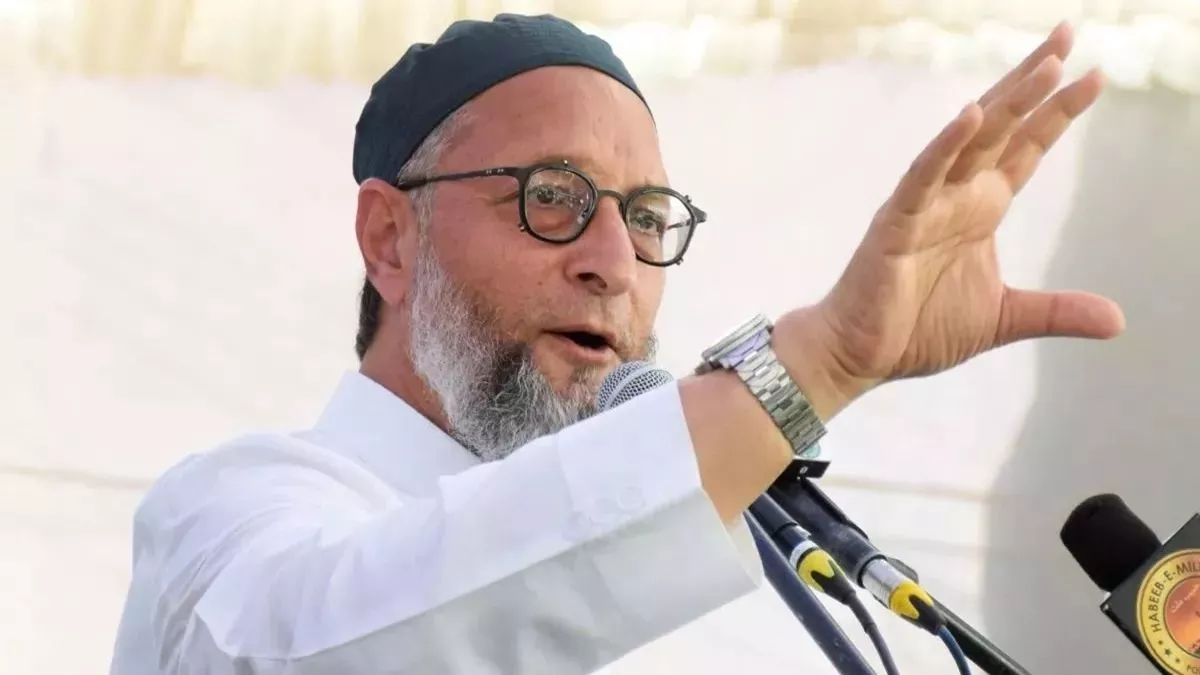 ओवैसी की याचिका पर सुनवाई के लिए तैयार सु्प्रीम कोर्ट, 17 फरवरी की तारीख तय; पूजा स्थल कानून लागू करने की मांग