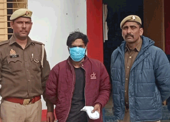 पुलिस के हत्थे चढ़ा शातिर नशा तस्कर, चरस बरामद