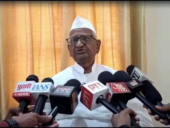 राघव चड्ढा और AAP छोड़ने वाले सांसदों पर अन्ना हजारे बोले, ‘पार्टी सही चलती तो…’