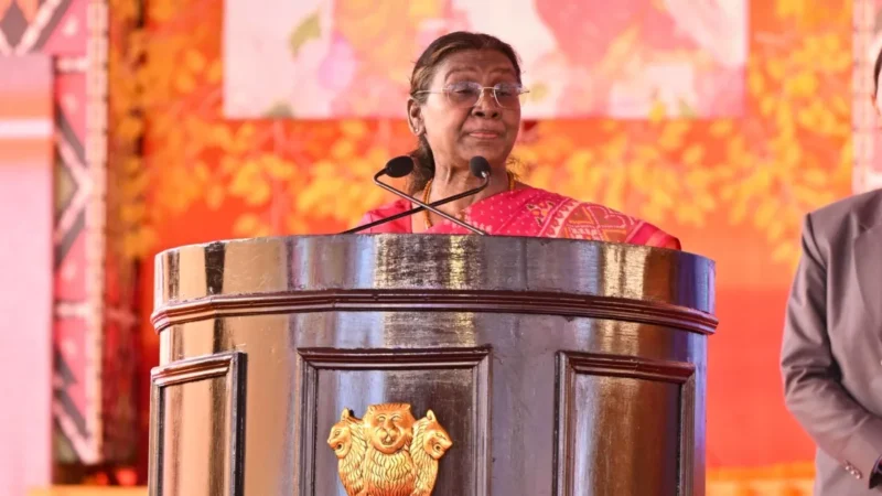 संत समाज और महिलाओं को लेकर राष्ट्रपति द्रौपदी मुर्मू का बड़ा बयान, सामूहिक विवाह समारोह में की शिरकत