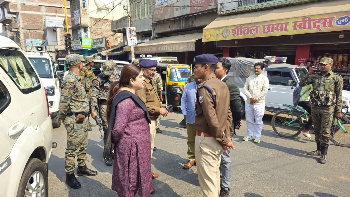 जमुई में दो समुदायों के बीच हिंसक झड़प, मंदिर से लौट रहे लोगों पर पत्थरबाजी, इंटरनेट सेवा बंद