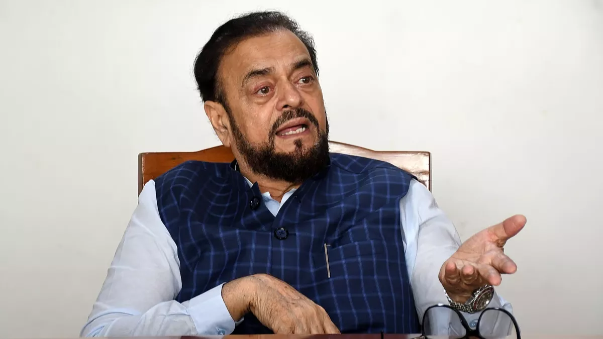 अखिलेश यादव के विधायक ने औरंगजेब की जमकर की तारीफ, अब पड़ गए लेने के देने; FIR दर्ज