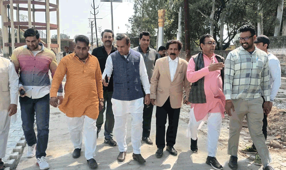 मेला कमेटी के सदस्यों ने किया मेला ग्राउंड का निरीक्षण