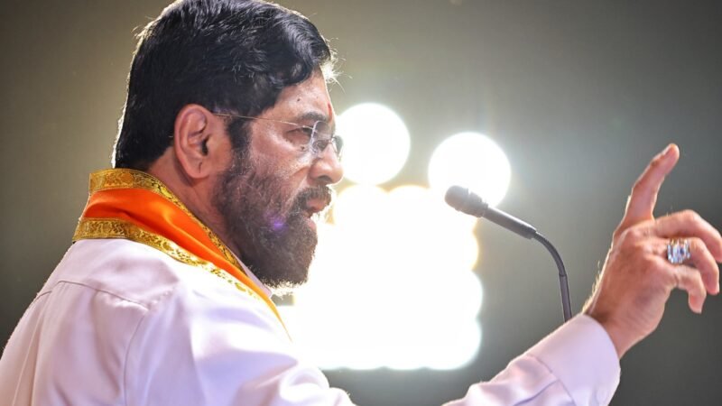 ‘अबु आजमी देशद्रोही है, कड़ी कार्रवाई हो’, सपा विधायक के औरंगजेब वाले बयान पर भड़के एकनाथ शिंदे