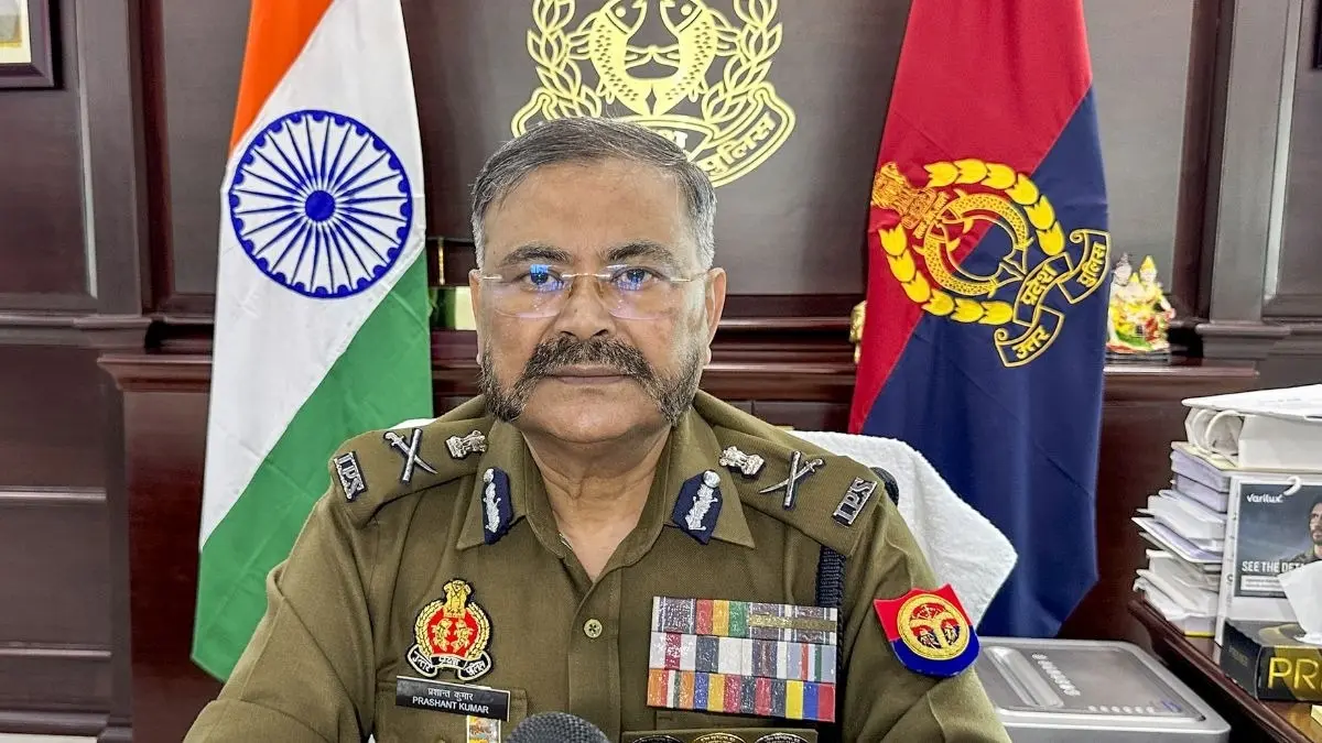 अखिलेश यादव ने लगाया यूपी के थानों में ठाकुरों की पोस्टिंग में दबदबे का आरोप, अब DGP प्रशांत कुमार ने दिया ये जवाब