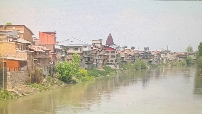 जम्मू कश्मीर में 1400 से ज्यादा मंदिरों की संपत्ति पर अवैध कब्जा, कीमत 25 हजार करोड़ से भी अधिक, कानून बनाने की मांग