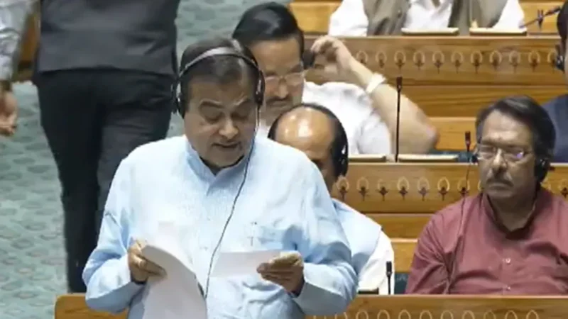 देश 22 लाख स्किल्ड ड्राइवरों की कमी का कर रहा है सामना, नितिन गडकरी ने जानें और क्या कहा