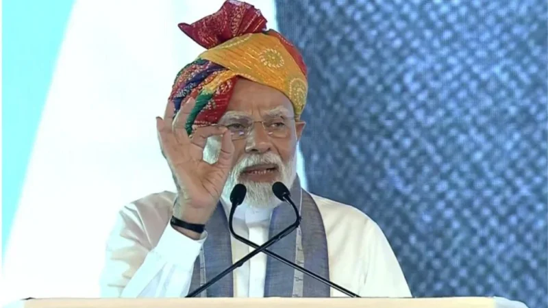 ‘कांग्रेस ने संविधान की ऐसी-तैसी कर दी, मुस्लिम अध्यक्ष क्यों नहीं बनाया’, हिसार में बोले पीएम मोदी