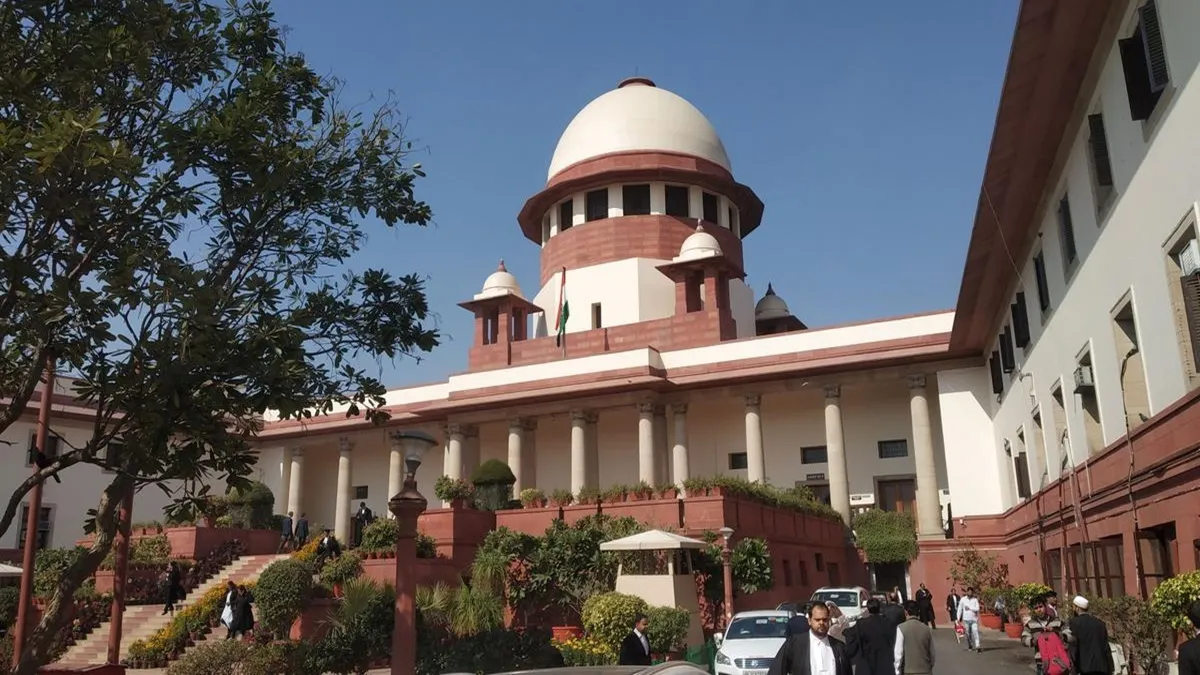 सुप्रीम कोर्ट के फैसले को चुनौती दे सकती है केंद्र सरकार, राष्ट्रपति और राज्यपाल के लिए समयसीमा निर्धारित करने का मामला