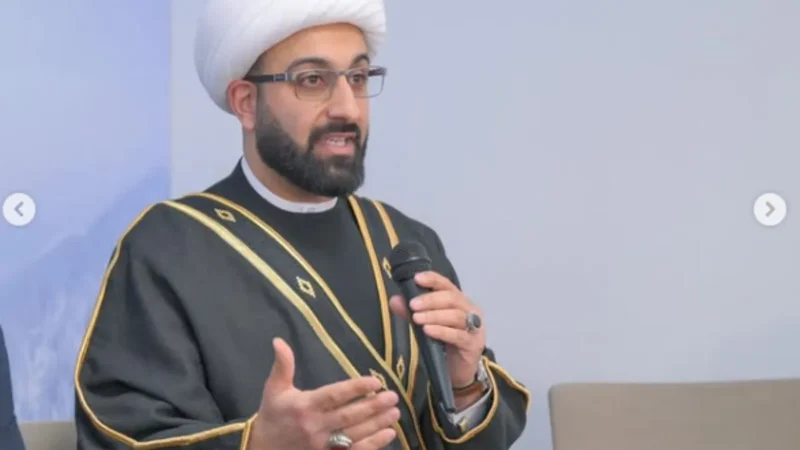 वक्फ बोर्ड पर ये क्या बोल गए UAE के इमाम, भारत के मुसलमानों को दे डाली बड़ी नसीहत