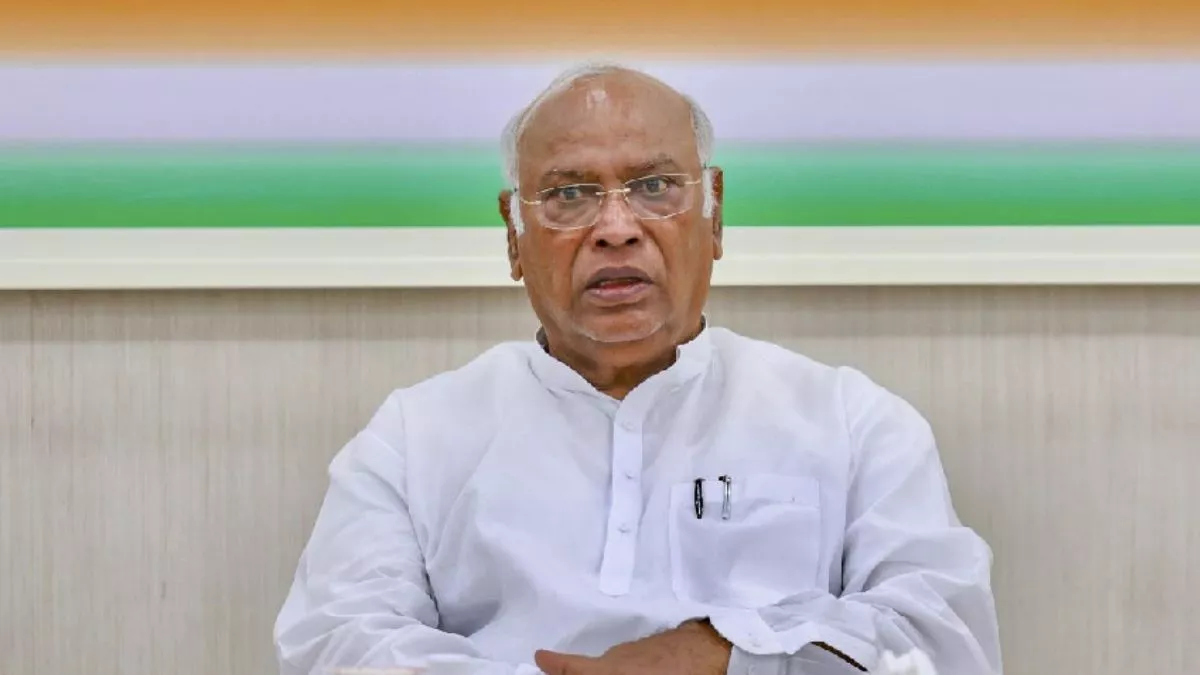 ‘ऑपरेशन सिंदूर तो बहुत छोटा युद्ध है’, खरगे का आरोप- पीएम मोदी ने नहीं थी टूरिस्टों की जान की चिंता