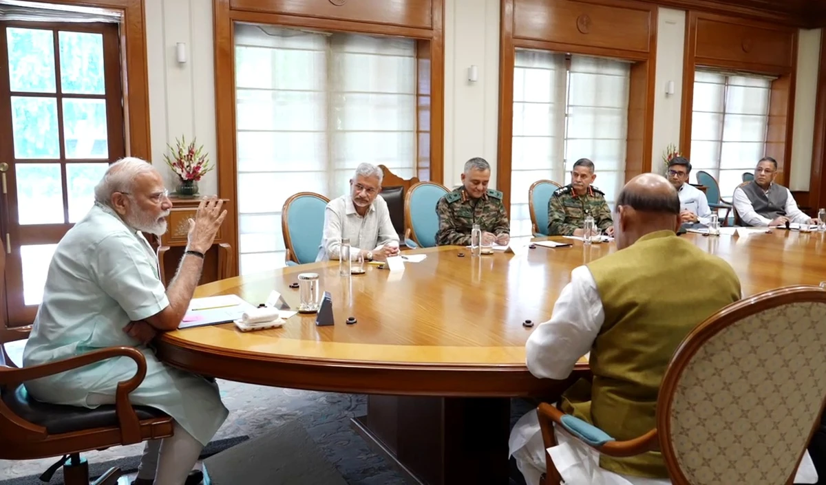 तीनों सेनाओं में समन्वय के लिए केंद्र ने लागू किए नए नियम, सैन्य ढांचे में संयुक्तता को मिलेगा बढ़ावा