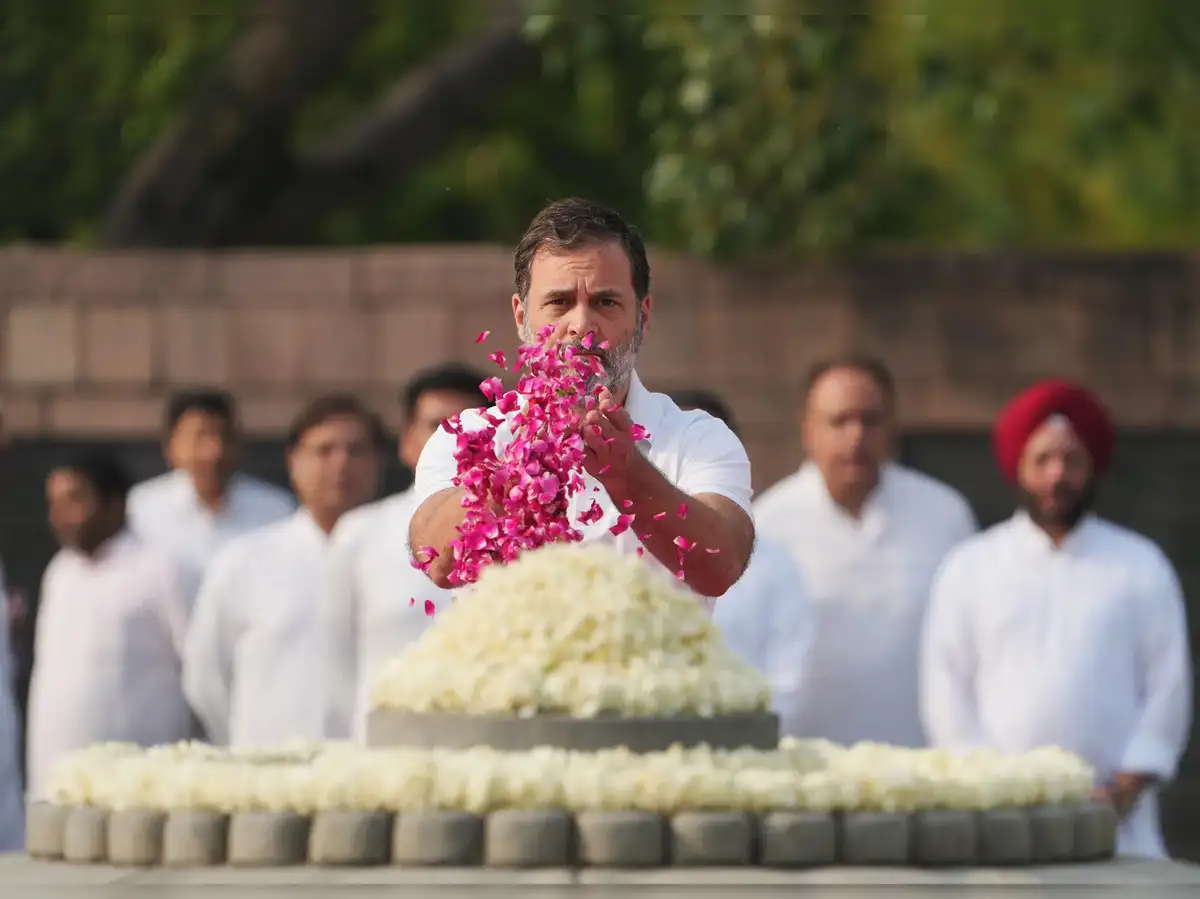 ‘पापा आपकी यादें…’, राजीव गांधी की पुण्यतिथि पर इमोशनल हुए राहुल गांधी