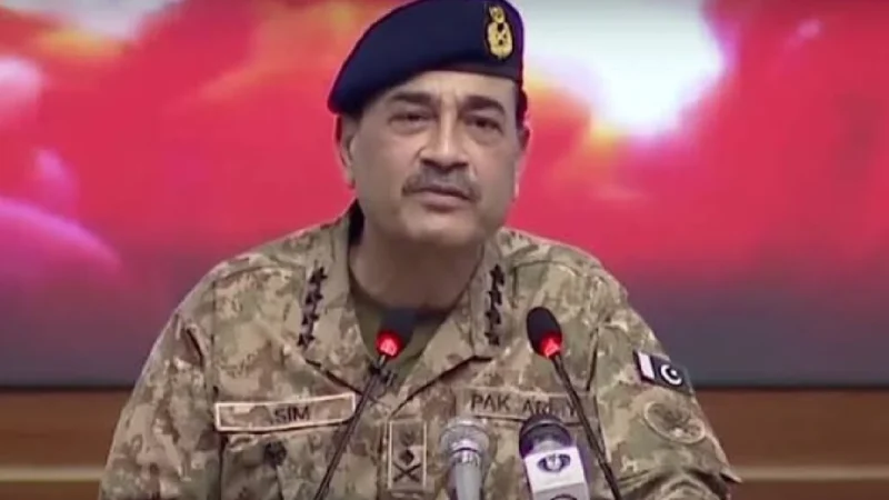 भारत के ऑपरेशन के बाद जिहादी जनरल के तेवर हुए ढीले, कहा- हम तनाव खत्म करने को तैयार