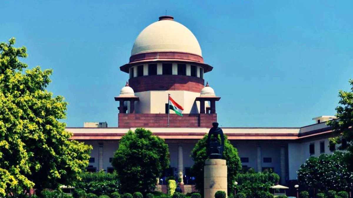 दिल्ली रिज क्षेत्र में पेड़ों की कटाई पर सुप्रीम कोर्ट सख्त, DDA अधिकारी अवमानना के दोषी, ₹25,000 का जुर्माना