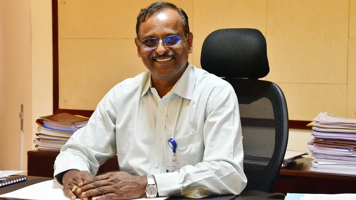 ‘ISRO की 10 सेटेलाइट 24 घंटे कर रहीं निगरानी’, पाकिस्तान से विवाद के बीच इसरो के चेयरमैन ने दिया बयान