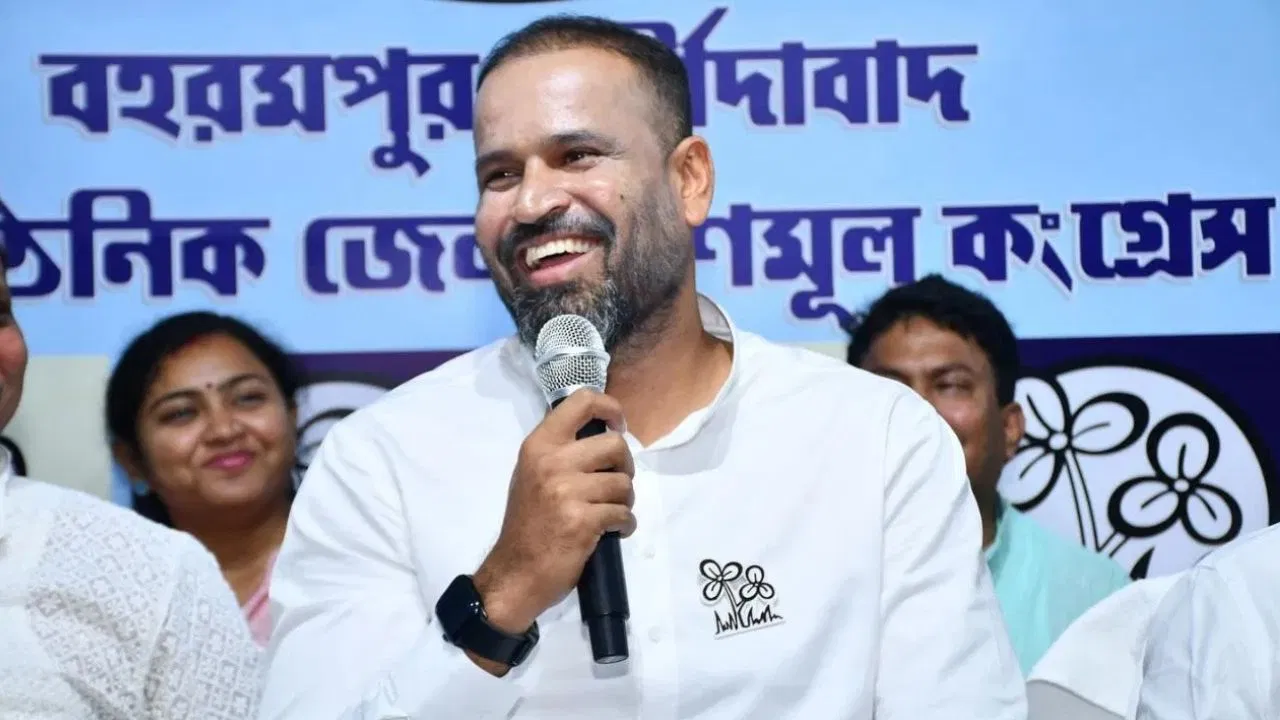 पाकिस्तान को बेनकाब करने वाली संसदीय टीम के साथ जाने से यूसुफ पठान ने किया इनकार