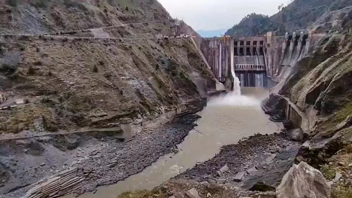 सिंधु जल समझौता रद्द का असर: आसमान से बरस रही आग, पानी के लिए मचा हाहाकार; मानसून के भरोसे है सरकार