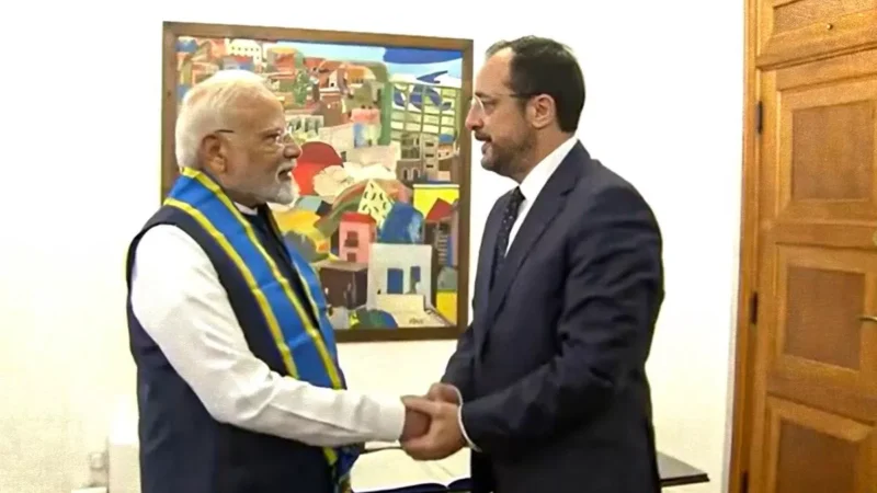 पीएम मोदी को मिला साइप्रस का सर्वोच्च सम्मान, “ग्रैंड क्रॉस ऑफ द ऑर्डर ऑफ मकारियोस-III”