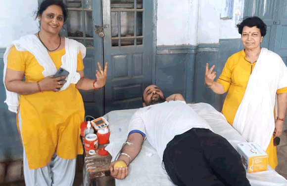 एफबीडी ने किया रक्तदान शिविर का आयोजन, 70 यूनिट एकत्रित