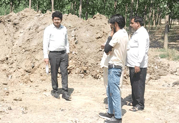 नोडल अधिकारी ने त्यौहारों की तैयारियों एवं व्यवस्थाओं का किया निरीक्षण