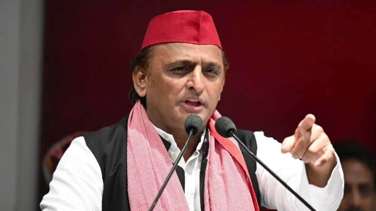 क्रॉस वोटिंग के डेढ़ साल बाद तीन विधायक सपा से निष्कासित, क्या पंचायत चुनाव की रणनीति के तहत लिया गया फैसला?