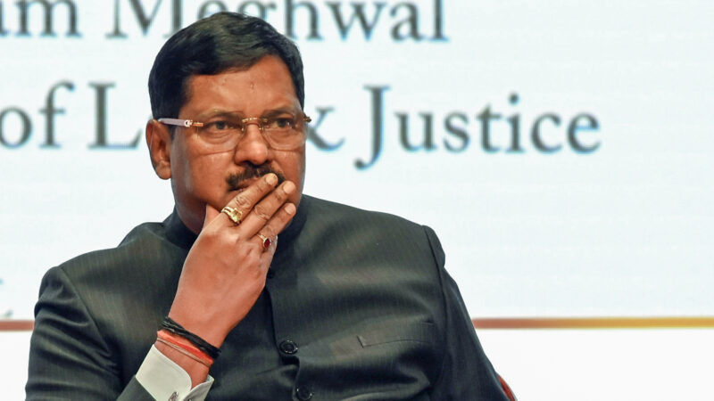 संविधान और संसद में सर्वोच्च क्या? CJI बीआर गवई ने बताया, किस बात पर बोले- ‘लोग क्या कहेंगे…’