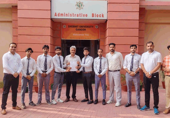 पॉलिटेक्निक सिविल इंजीनियरिंग विभाग के नौ छात्रों को कुलपति द्वारा नियुक्ति पत्र वितरित