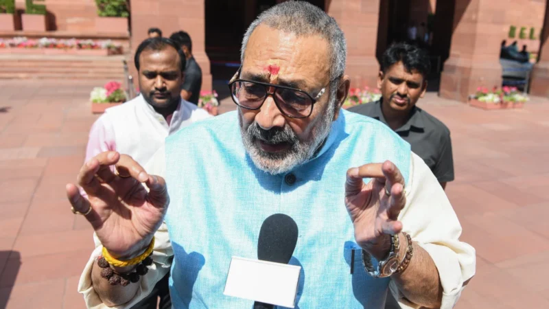 गिरिराज सिंह का आरोप, राहुल गांधी को पाकिस्तान और चीन पर भरोसा है, लेकिन देश पर नहीं