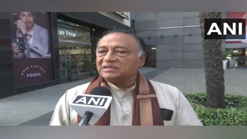दिग्जिविज सिंह के भाई लक्ष्मण सिंह के खिलाफ कांग्रेस का बड़ा ऐक्शन, 6 साल के लिए पार्टी से निष्कासित
