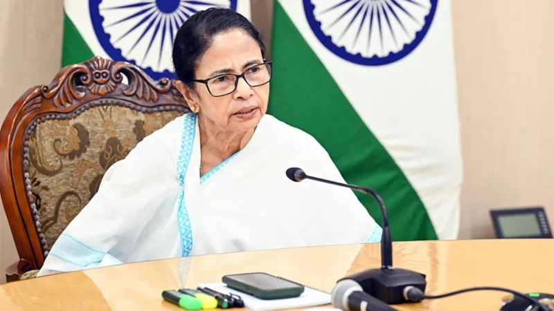 संविधान तोड़ने वाले मना रहे संविधान हत्या दिवस…, ममता बनर्जी ने केंद्र सरकार पर साधा निशाना