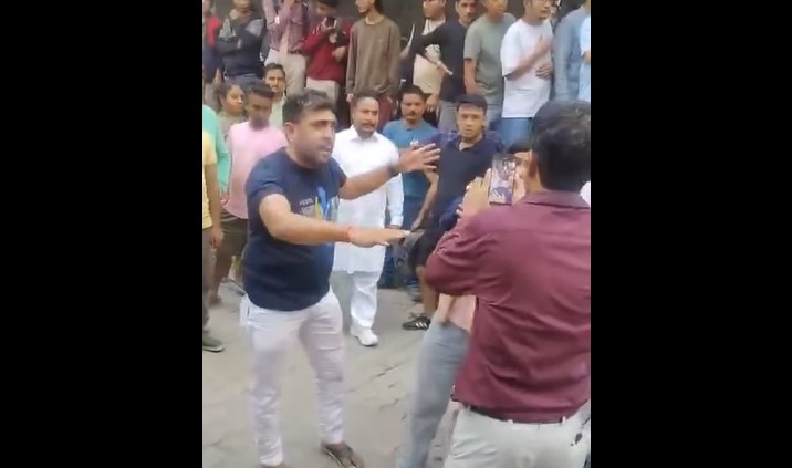 मनाली में पर्यटकों के साथ स्थानीय लोगों ने की मारपीट, एफआईआर दर्ज