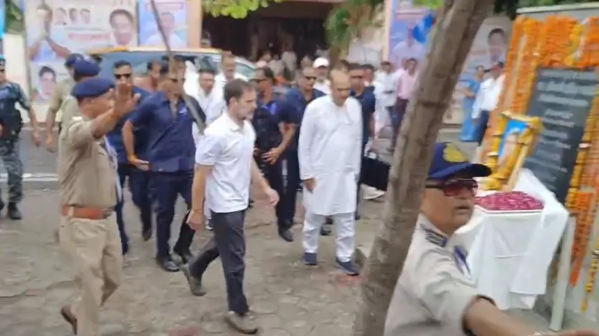 अब ‘जूता विवाद’ में फंसे राहुल गांधी, CM मोहन यादव बोले- मुझे ठीक नहीं लगा, यह हमारे संस्कार के खिलाफ