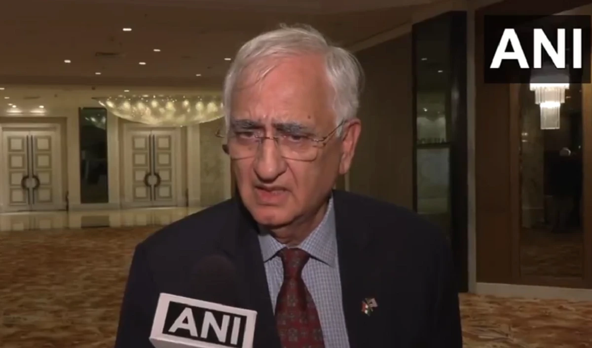 “क्या देशभक्त होना इतना मुश्किल है?” – विदेश दौरे पर सलमान खुर्शीद का भावुक संदेश