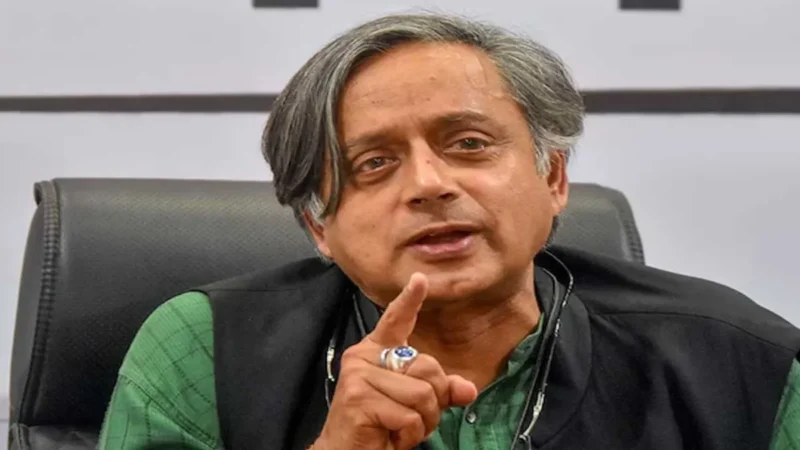 ‘यह मेरा बेटा… इसे प्रश्न पूछने की न दी जाए इजाजत’, जब प्रेस कॉन्फ्रेंस में बोल पड़े शशि थरूर
