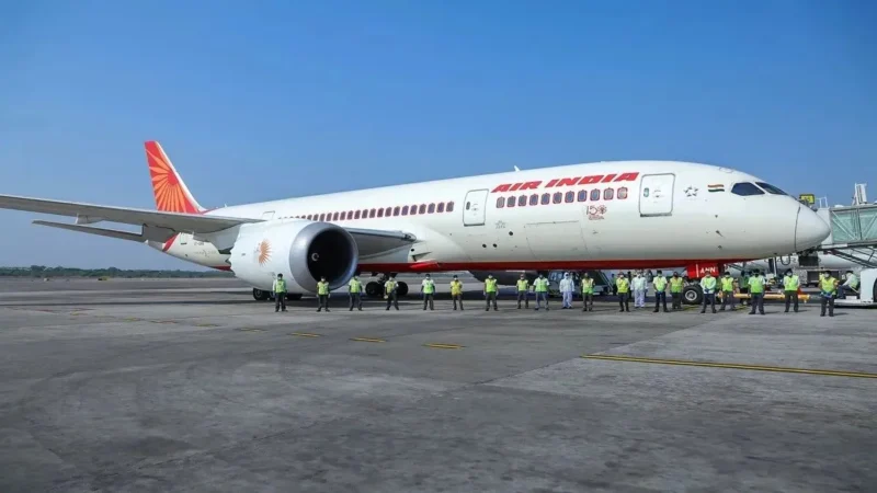 TATA ग्रुप के बाद AIR INDIA ने भी किया मुआवजे का ऐलान, विमान हादसे के पीड़ितों को मिलेगी 25 लाख रुपये की राशि