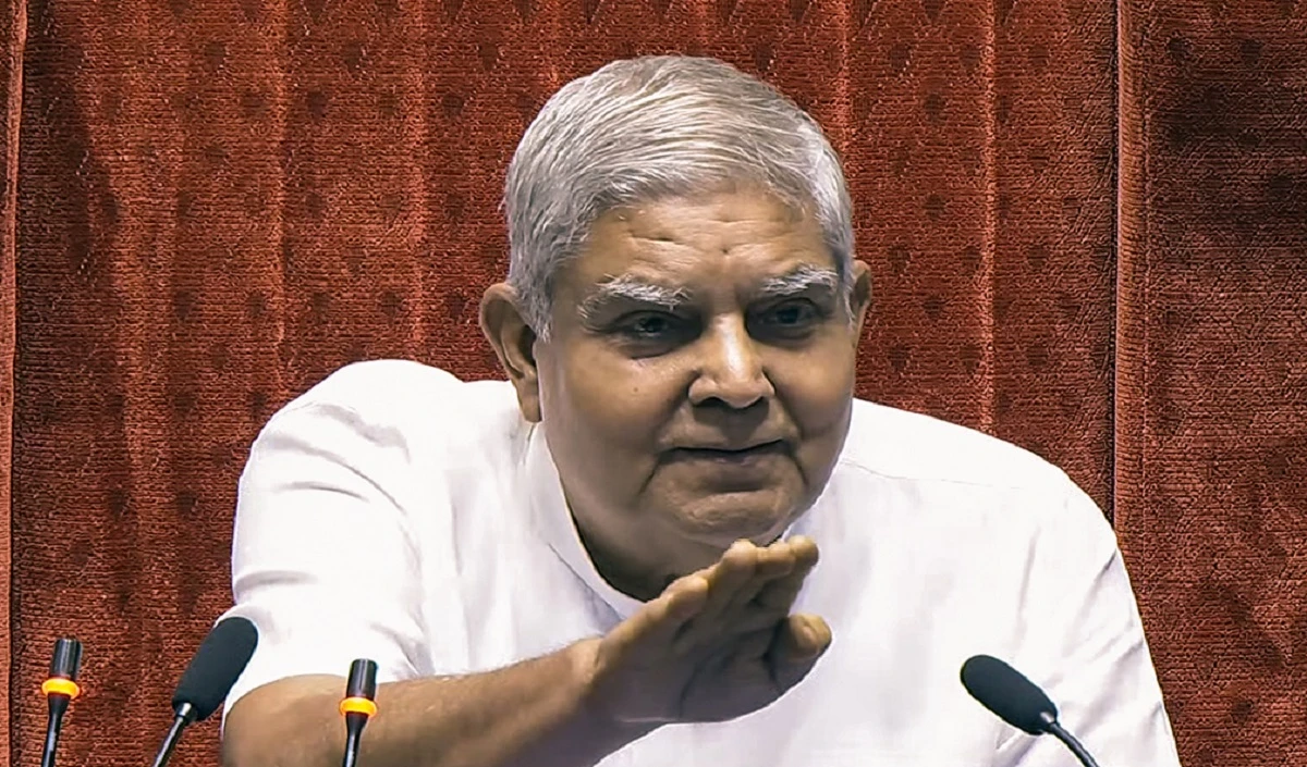 संविधान की प्रस्तावना परिवर्तनशील नहीं, इसे आपातकाल के दौरान बदला गया…, उपराष्ट्रपति धनखड़ का बयान