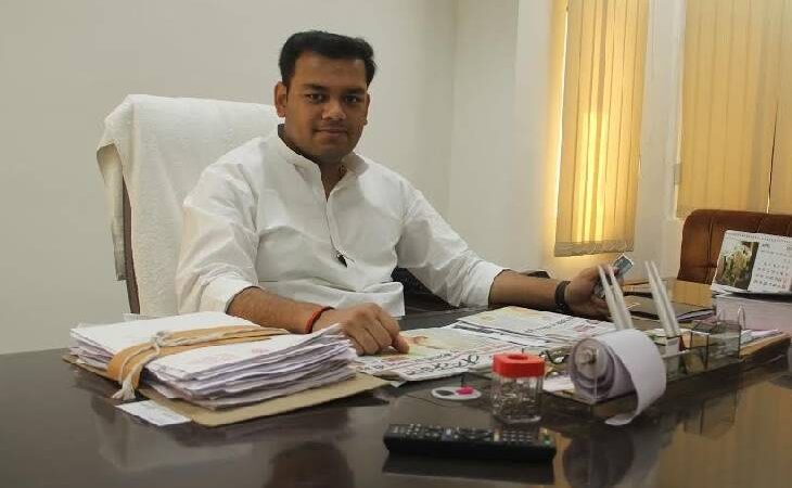 UP में ना टीचर भर्ती रुकेगी, ना कोई पद समाप्त होगा… स्कूलों के मर्जर पर बेसिक शिक्षा मंत्री की दो टूक, विपक्ष पर लगाया ये आरोप