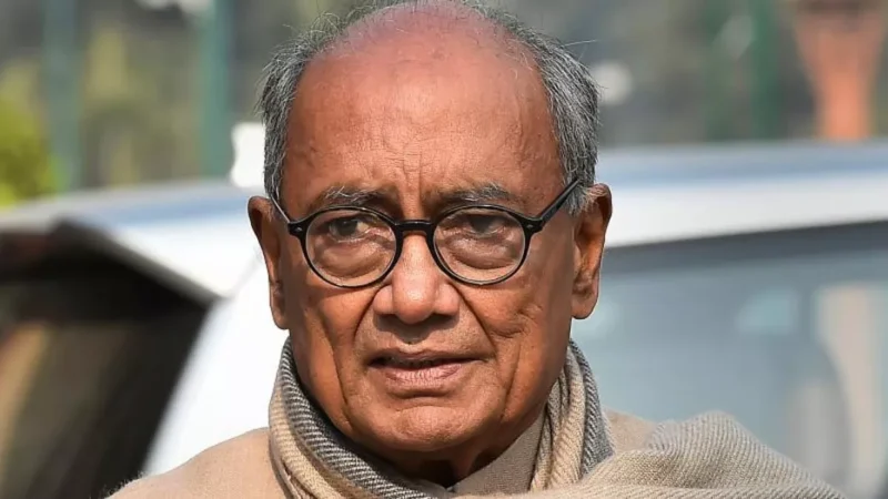 दिग्विजय सिंह से कांवड़ यात्रा और नमाज को लेकर पोस्ट की विवादित तस्वीर, बीजेपी ने कह दिया ‘मौलाना’