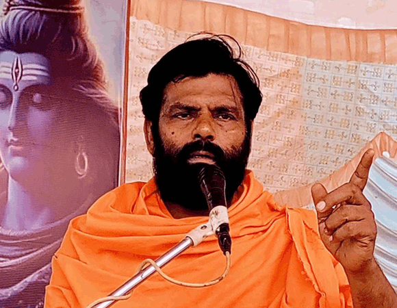 जीव को पूर्णता प्रदान करती है शिव कथा: कालेंद्रानंद