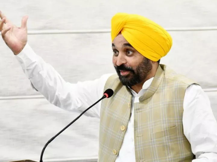बेअदबी विवाद पर CM भगवंत मान का पलटवार, बोले- कांग्रेस, बीजेपी और अकाली दल मिलकर मुझे बदनाम कर रहे हैं